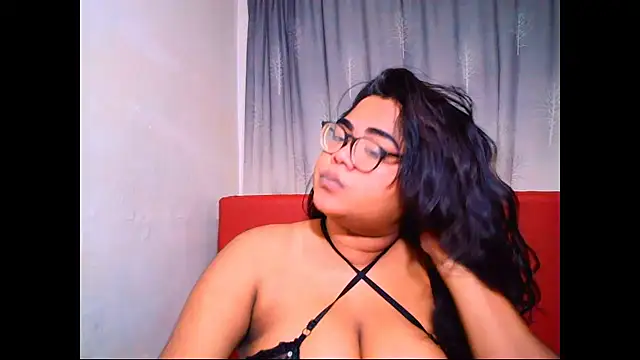Snapshot of Indian_Lola00 chatting on November 10, 2025, 5:40 pm Indian Lola00 online show from November 10, 2025, 5:40 pm