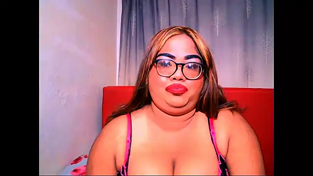 Snapshot of Indian_Lola00 chatting on January 12, 2026, 5:20 pm Indian Lola00 online show from January 12, 2026, 5:20 pm