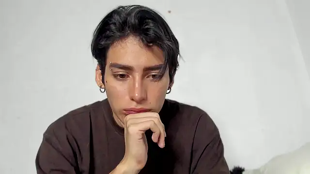 Snapshot of sebas_rose chatting on December 7, 2024, 10:45 pm sebas rose online show from December 7, 2024, 10:45 pm