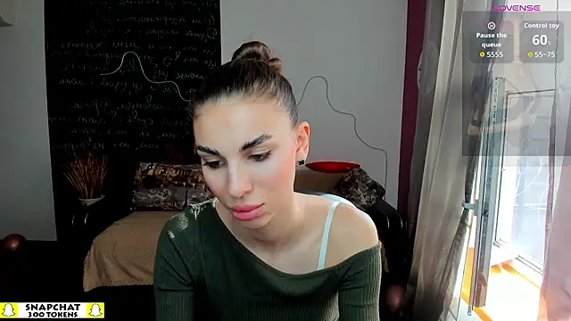 EmmyGreans online show from March 27, 2026, 6:55 am