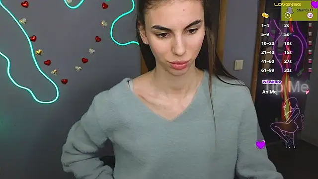 EmmyGreans online show from March 20, 2025, 9:37 am