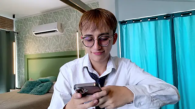 Mr evan1 online show from October 25, 2025, 2:50 pm