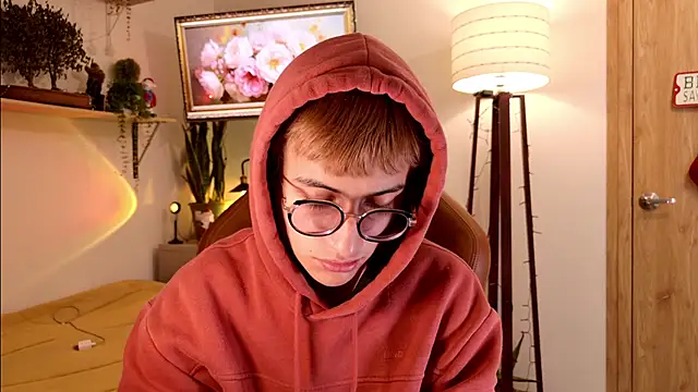 Mr evan1 online show from December 20, 2025, 4:21 pm