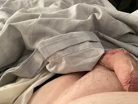 Bossinmidd12 online show from December 18, 2025, 9:47 am