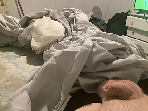 Bossinmidd12 online show from January 13, 2026, 8:35 pm