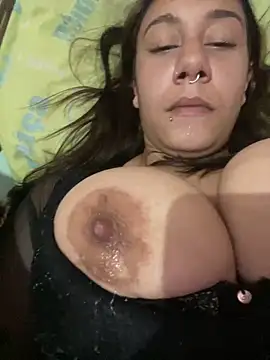 Snapshot of luatereza chatting on December 13, 2024, 5:38 am luatereza online show from December 13, 2024, 5:38 am