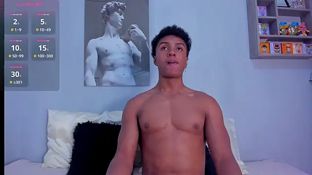 Snapshot of MagnusKing_ chatting on October 10, 2025, 8:42 pm MagnusKing online show from October 10, 2025, 8:42 pm