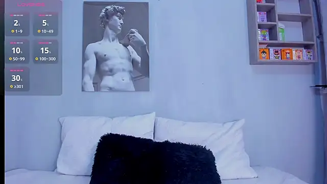 Snapshot of MagnusKing_ chatting on October 24, 2025, 9:47 pm MagnusKing online show from October 24, 2025, 9:47 pm