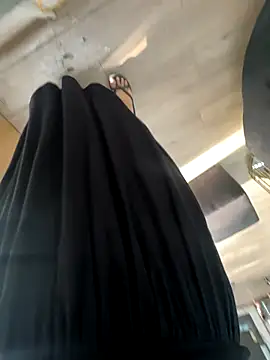 Snapshot of May-Squirt chatting on October 25, 2025, 8:35 am May-Squirt online show from October 25, 2025, 8:35 am