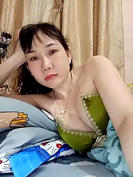 Ana love2000 online show from October 19, 2025, 2:42 pm