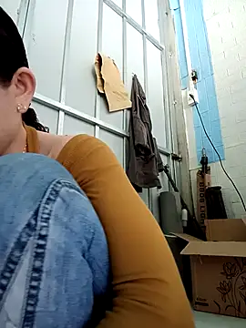 Ana love2000 online show from October 13, 2025, 2:02 am