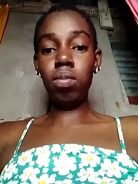 lachilena027 online show from December 5, 2024, 2:04 am