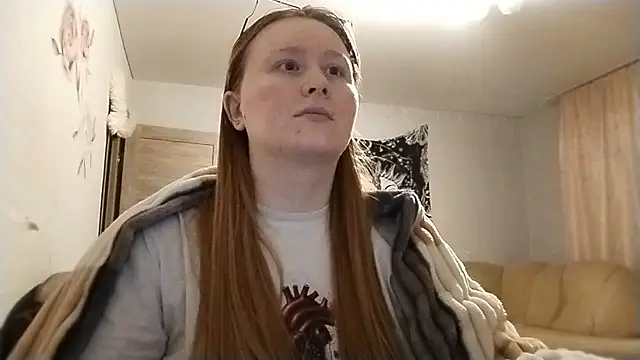 Snapshot of Anika_Lipps chatting on January 15, 2026, 4:49 am Anika Lipps online show from January 15, 2026, 4:49 am