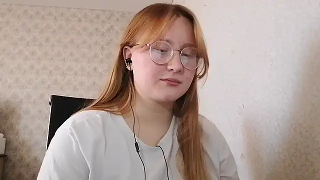 Snapshot of Anika_Lipps chatting on March 8, 2025, 8:55 am Anika Lipps online show from March 8, 2025, 8:55 am