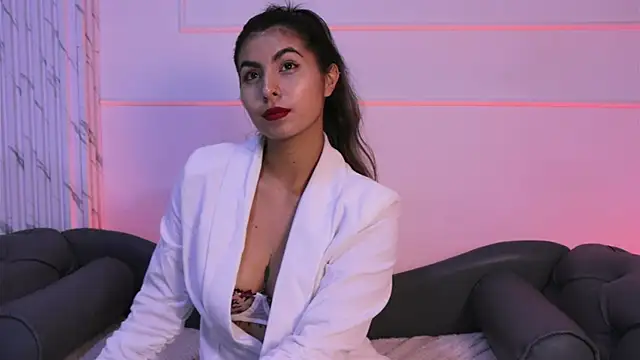 Snapshot of ShelleyMorell chatting on February 14, 2025, 12:36 pm ShelleyMorell online show from February 14, 2025, 12:36 pm