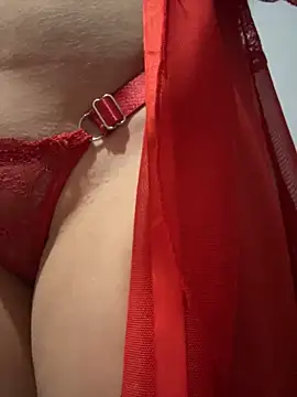 Giovanayumi online show from May 15, 2026, 6:39 pm
