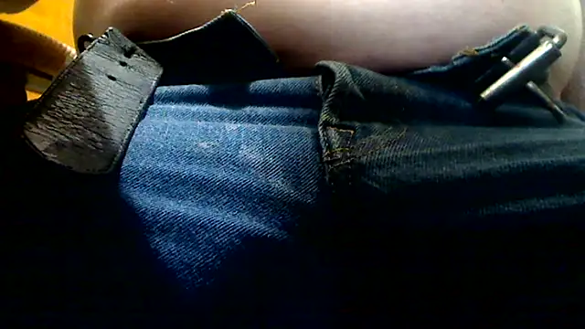 Snapshot of markluvskitty chatting on March 10, 2026, 12:20 pm markluvskitty online show from March 10, 2026, 12:20 pm