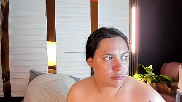 Snapshot of Biiancacox chatting on September 10, 2025, 3:16 am Biiancacox online show from September 10, 2025, 3:16 am