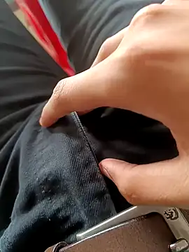 HeftyTheory7 online show from December 22, 2025, 7:19 am