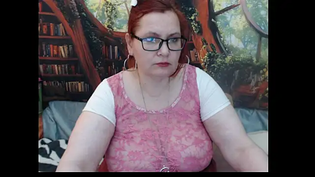 PlayfullMature online show from May 28, 2026, 12:33 pm