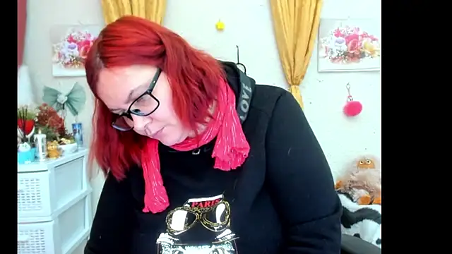 PlayfullMature online show from October 3, 2025, 2:51 pm