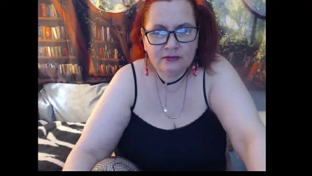 PlayfullMature online show from May 27, 2026, 2:24 pm