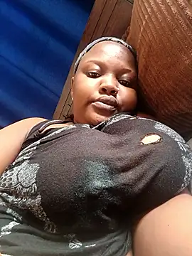 Snapshot of queennapal chatting on April 1, 2026, 4:47 am queennapal online show from April 1, 2026, 4:47 am