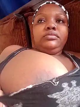 Snapshot of queennapal chatting on April 13, 2026, 6:50 am queennapal online show from April 13, 2026, 6:50 am