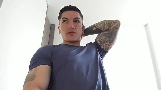 Snapshot of aquiles_51 chatting on May 1, 2026, 6:02 pm aquiles 51 online show from May 1, 2026, 6:02 pm