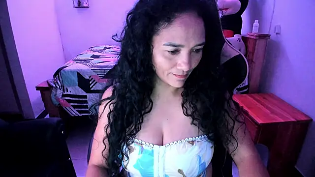 rayza mature 154 online show from May 9, 2026, 1:53 am