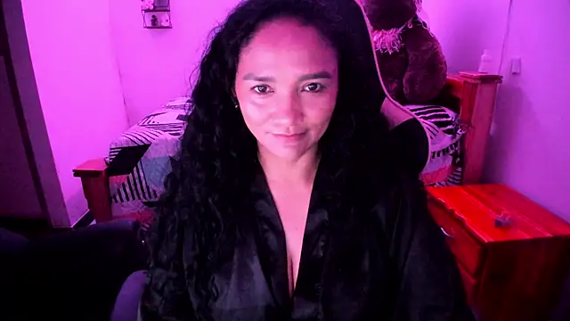 rayza mature 154 online show from May 12, 2026, 3:18 pm