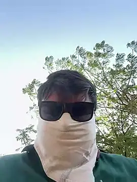 Snapshot of Parth-26 chatting on May 6, 2026, 10:41 am Parth-26 online show from May 6, 2026, 10:41 am