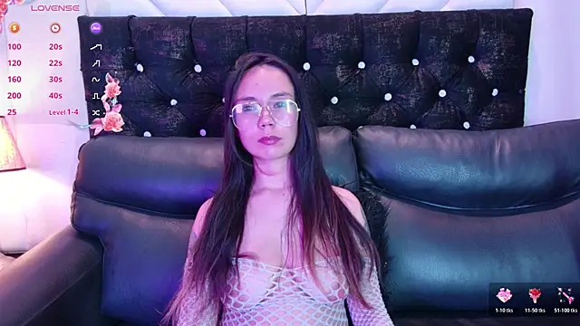 Sophia smith0 online show from June 13, 2026, 8:07 pm
