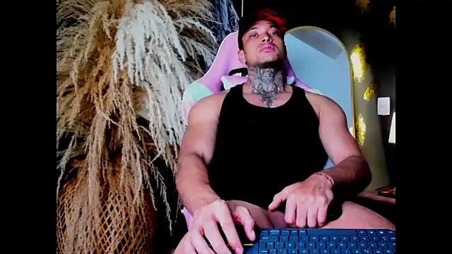 Stiven collins online show from September 21, 2025, 9:25 am