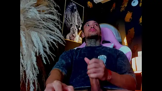 Stiven collins online show from September 13, 2025, 8:58 am