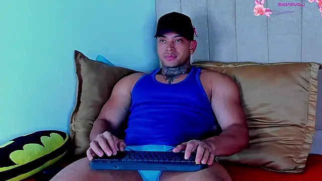 Snapshot of Stiven_collins chatting on May 27, 2026, 3:14 am Stiven collins online show from May 27, 2026, 3:14 am