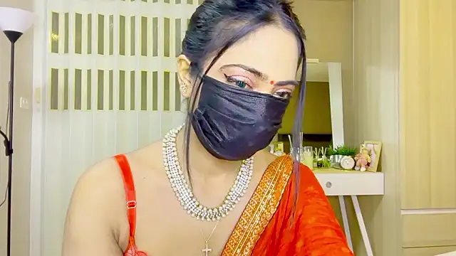 Monalisadon018 online show from March 17, 2026, 9:56 am