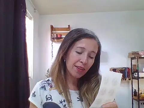 Snapshot of charlott_ponce chatting on January 7, 2026, 11:10 pm charlott ponce online show from January 7, 2026, 11:10 pm