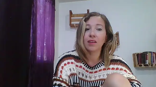 Snapshot of charlott_ponce chatting on February 12, 2025, 5:48 pm charlott ponce online show from February 12, 2025, 5:48 pm