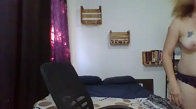Snapshot of charlott_ponce chatting on January 24, 2025, 11:45 pm charlott ponce online show from January 24, 2025, 11:45 pm