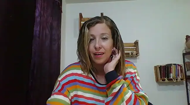 Snapshot of charlott_ponce chatting on February 6, 2025, 5:25 am charlott ponce online show from February 6, 2025, 5:25 am