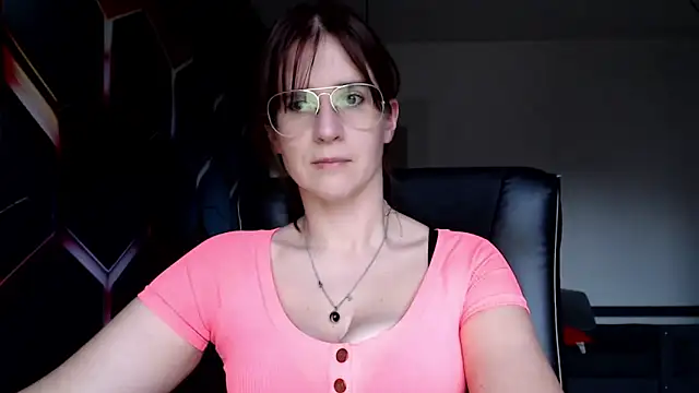 KayaRose online show from March 13, 2025, 4:12 pm