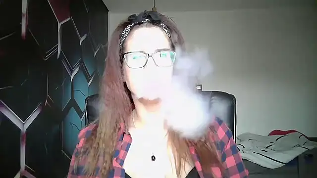 KayaRose online show from September 18, 2025, 3:37 pm