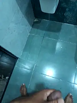 bobyyboyy1 online show from February 22, 2026, 3:31 am