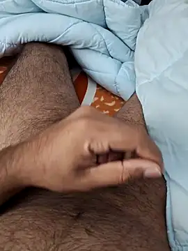 Snapshot of bobyyboyy1 chatting on January 28, 2025, 3:57 am bobyyboyy1 online show from January 28, 2025, 3:57 am