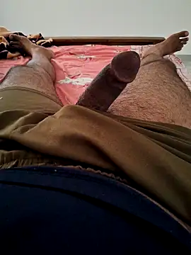 bobyyboyy1 online show from March 28, 2026, 11:11 am