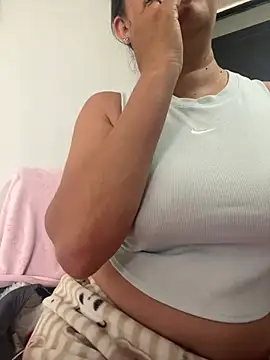 Snapshot of ruby_santana777 chatting on July 9, 2026, 4:06 pm ruby santana777 online show from July 9, 2026, 4:06 pm