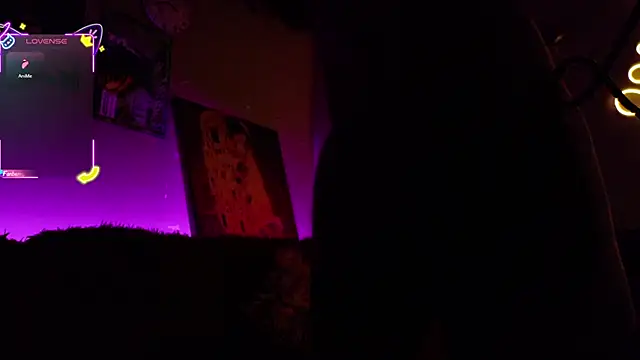 Snapshot of maryberry__ chatting on December 14, 2025, 11:54 pm maryberry online show from December 14, 2025, 11:54 pm