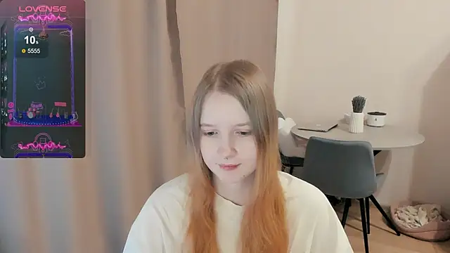 Snapshot of Alyaley chatting on March 8, 2025, 11:37 am Alyaley online show from March 8, 2025, 11:37 am