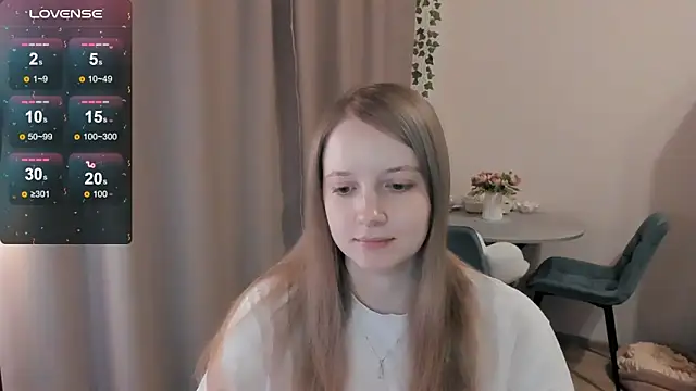 Snapshot of Alyaley chatting on April 13, 2026, 9:41 pm Alyaley online show from April 13, 2026, 9:41 pm